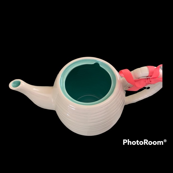 Hallmark Teapot - Picture 3 of 4
